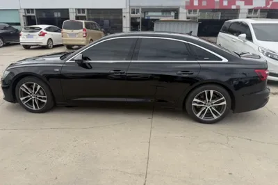Audi A6L 2020, 101100 км, за 184164.97 CNY - фото 6