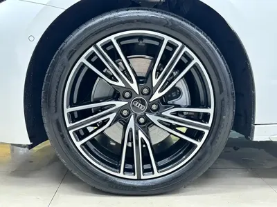 Audi 奥迪A5L 2026, 1300 км, за 235000 CNY - фото 25