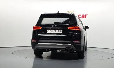 Hyundai Santafe 2019, 101726 км, за 17950000 KRW