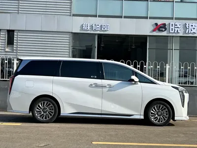 GAC Motor Trumpchi M8 2025, 27200 км, за 199000 CNY - фото 6