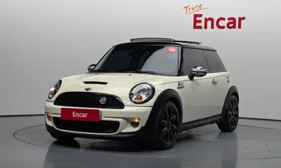 MINI Cooper · 2011 год