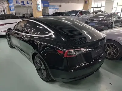 Tesla Model 3 2021, 70600 км, за 114400 CNY - фото 5