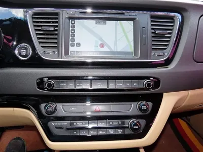 Kia Canival 2017, 162500 км, за 10700000 KRW - фото 13