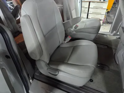 Kia Canival 2019, 41855 км, за 15990000 KRW - фото 16