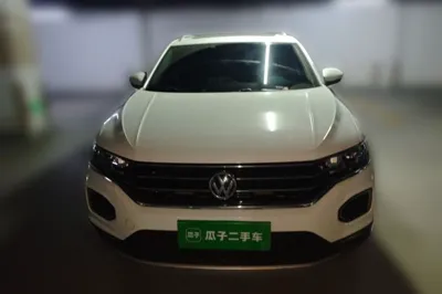 Volkswagen T-Roc 2018, 82300 км, за 54694.45 CNY