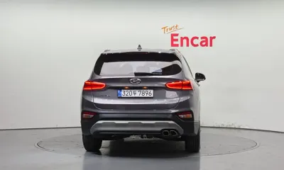 Hyundai Santafe 2019, 82231 км, за 15900000 KRW