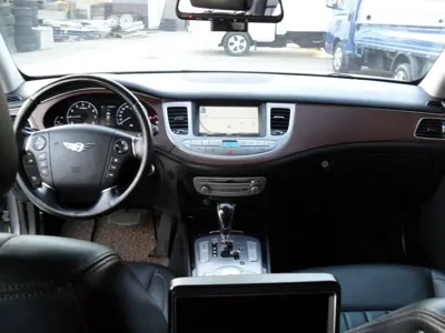 Hyundai Genesis 2013, 162850 км, за 5190000 KRW - фото 7