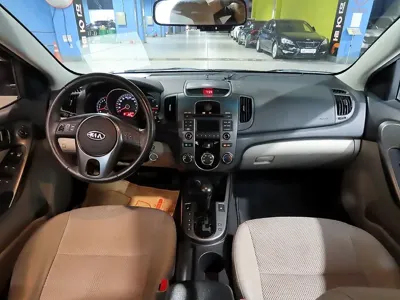 Kia Porte 2010, 98678 км, за 3500000 KRW - фото 5