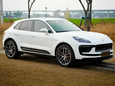 Porsche Macan 2022, 30000 км, за 277900 CNY