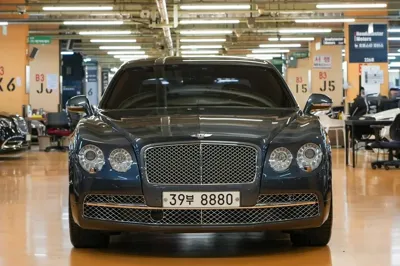 Bentley Flying Spur 2016, 63754 км, за 59900000 KRW