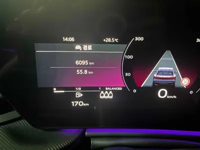 Audi Q5 2025, 6100 км, за 80000000 KRW - фото 9