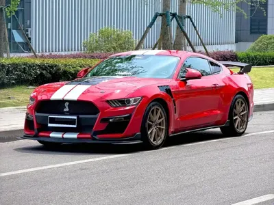 Ford Mustang · 2015 год