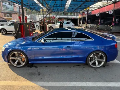 Audi RS5 2014, 115456 км, за 27000000 KRW