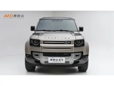 Land Rover Defender 2022, 68000 км, за 490000 CNY