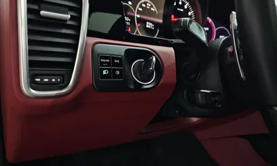 Porsche Cayenne 2021, 87316 км, за 75000000 KRW - фото 28