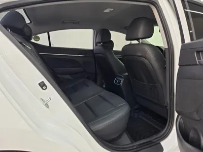Hyundai Avante 2017, 140585 км, за 7200000 KRW - фото 16