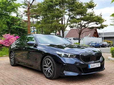 BMW 5-Series 2025, 12662 км, за 67000000 KRW - фото 7