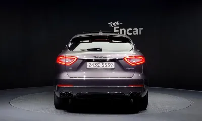 Maserati Levante 2018, 163514 км, за 28500000 KRW