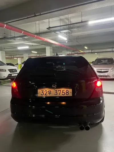 Honda Civic 2005, 125000 км, за 13500000 KRW