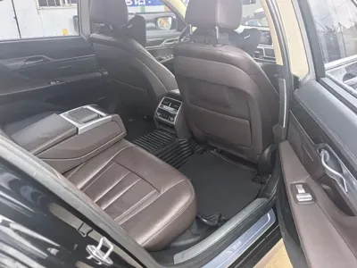 BMW 7 Series 2017, 170000 км, за 142800 CNY - фото 10