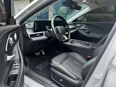 Chery Arrizo 8 2023, 20000 км, за 62500 CNY