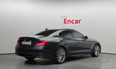 Genesis G70 2020, 72586 км, за 21990000 KRW