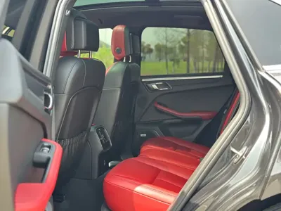 Porsche Macan 2021, 74000 км, за 219800 CNY - фото 8