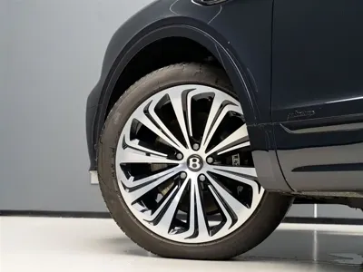 Bentley Bentayga 2025, 39000 км, за 2618000 CNY - фото 6