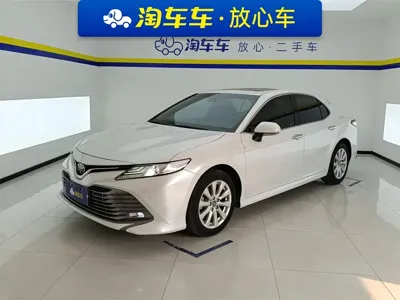 Toyota Camry · 2020 год