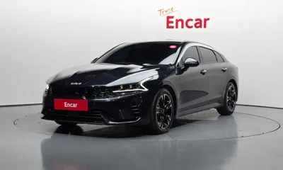 Kia K5 · 2023 год