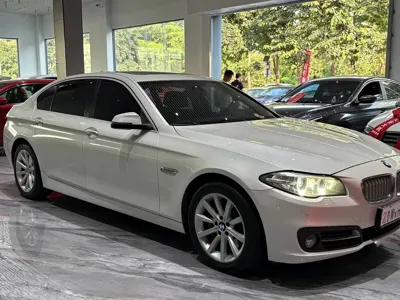 BMW 5 Series 2016, 130000 км, за 68800 CNY