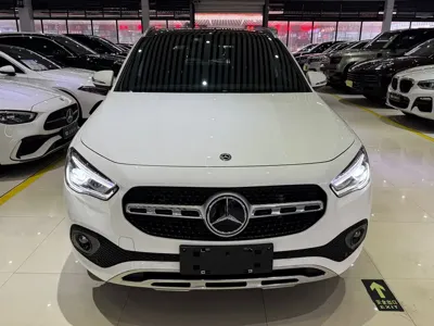 Mercedes-Benz GLA 2021, 30000 км, за 119800 CNY