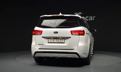 Kia Canival 2017, 257301 км, за 5990000 KRW