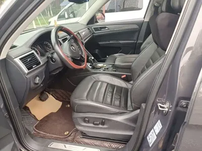 Volkswagen Teramont 2017, 166300 км, за 83600 CNY - фото 8