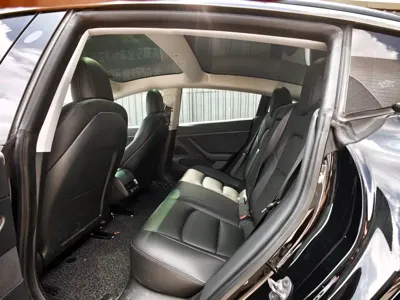 Tesla Model 3 2020, 58000 км, за 106000 CNY - фото 15