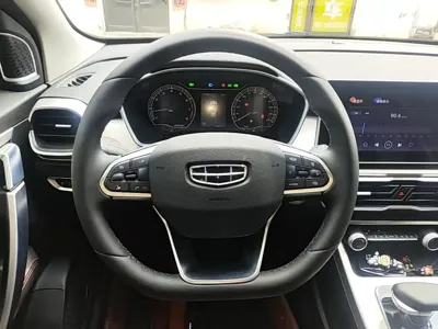 Geely Binyue 2025, 6100 км, за 62500 CNY - фото 11