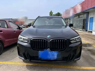 BMW X3 2023, 32000 км, за 207700 CNY