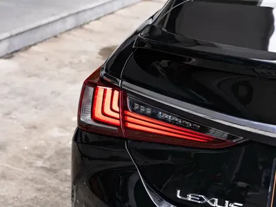 Lexus ES 2020, 39500 км, за 259600 CNY - фото 7