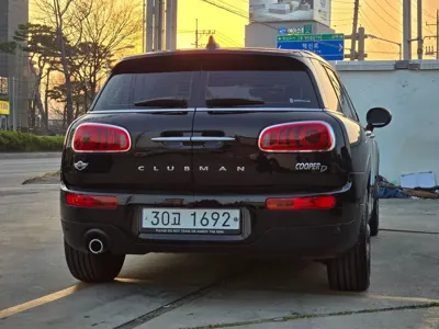 MINI Clubman 2018, 120000 км, за 9900000 KRW