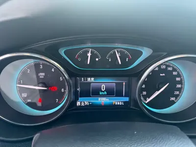 Buick Envision Plus 2017, 80000 км, за 40800 CNY - фото 12