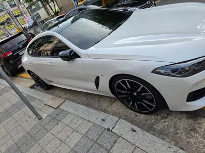 BMW 8-Series 2025, 4168 км, за 118830000 KRW