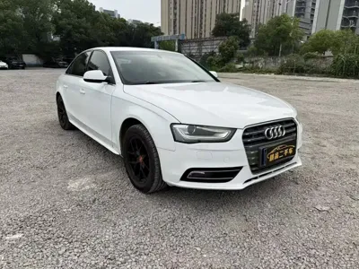 Audi A4L 2014, 138000 км, за 32000 CNY