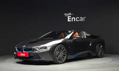 BMW i8 · 2019 год