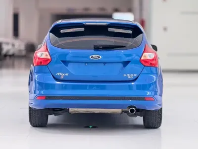 Ford Focus 2012, 120000 км, за 17800 CNY - фото 8