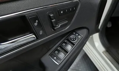 Mercedes-Benz E-Class 2011, 113145 км, за 5500000 KRW - фото 18