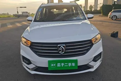 Baojun 360 2019, 34700 км, за 37722.42 CNY