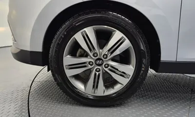 Hyundai Tucson 2015, 71405 км, за 8500000 KRW - фото 5
