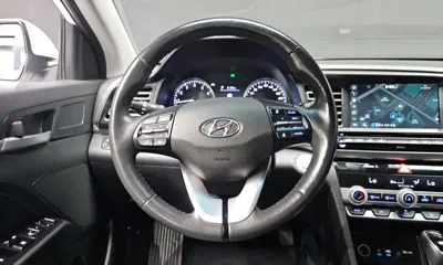Hyundai Avante 2020, 89084 км, за 12900000 KRW - фото 11