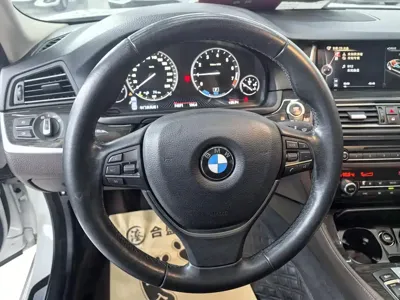 BMW 5 Series New Energy 2016, 57000 км, за 75000 CNY - фото 8