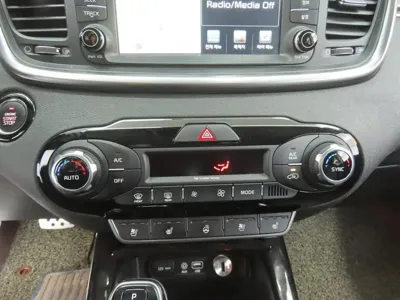 Kia Sorento 2015, 99662 км, за 12000000 KRW - фото 12